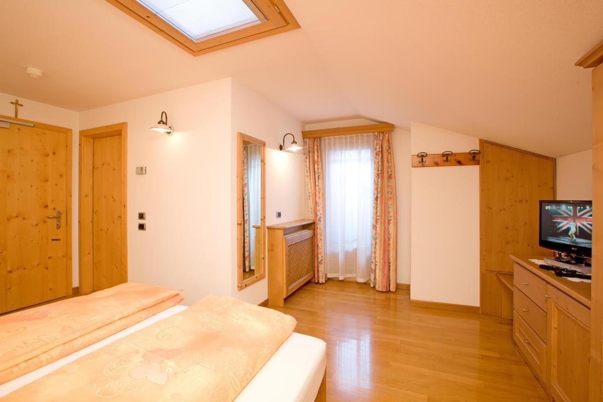 Hotel Garni Al Plan Livigno Eksteriør billede