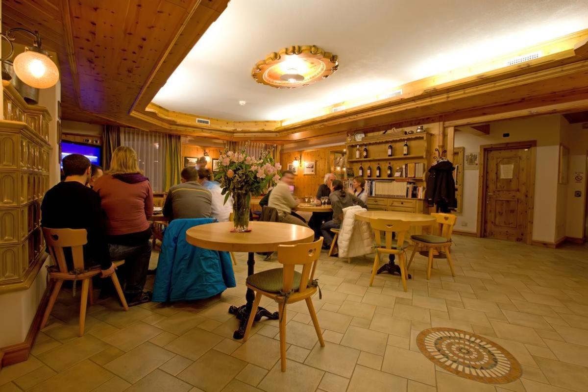 Hotel Garni Al Plan Livigno Eksteriør billede