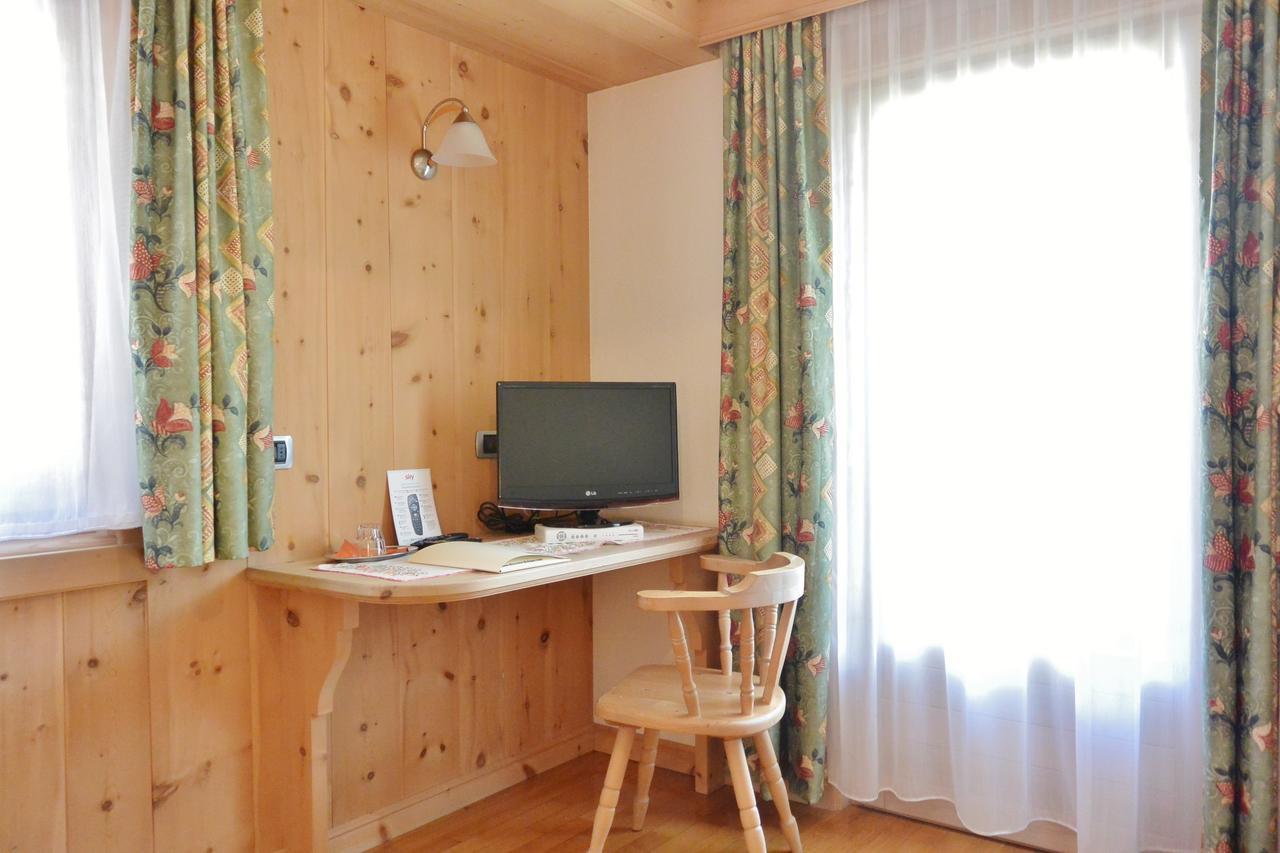 Hotel Garni Al Plan Livigno Eksteriør billede