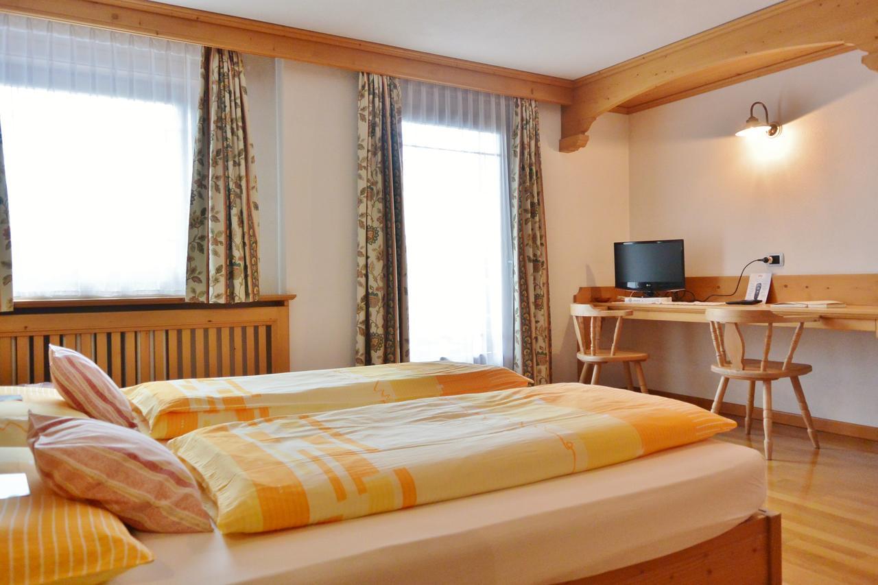 Hotel Garni Al Plan Livigno Eksteriør billede