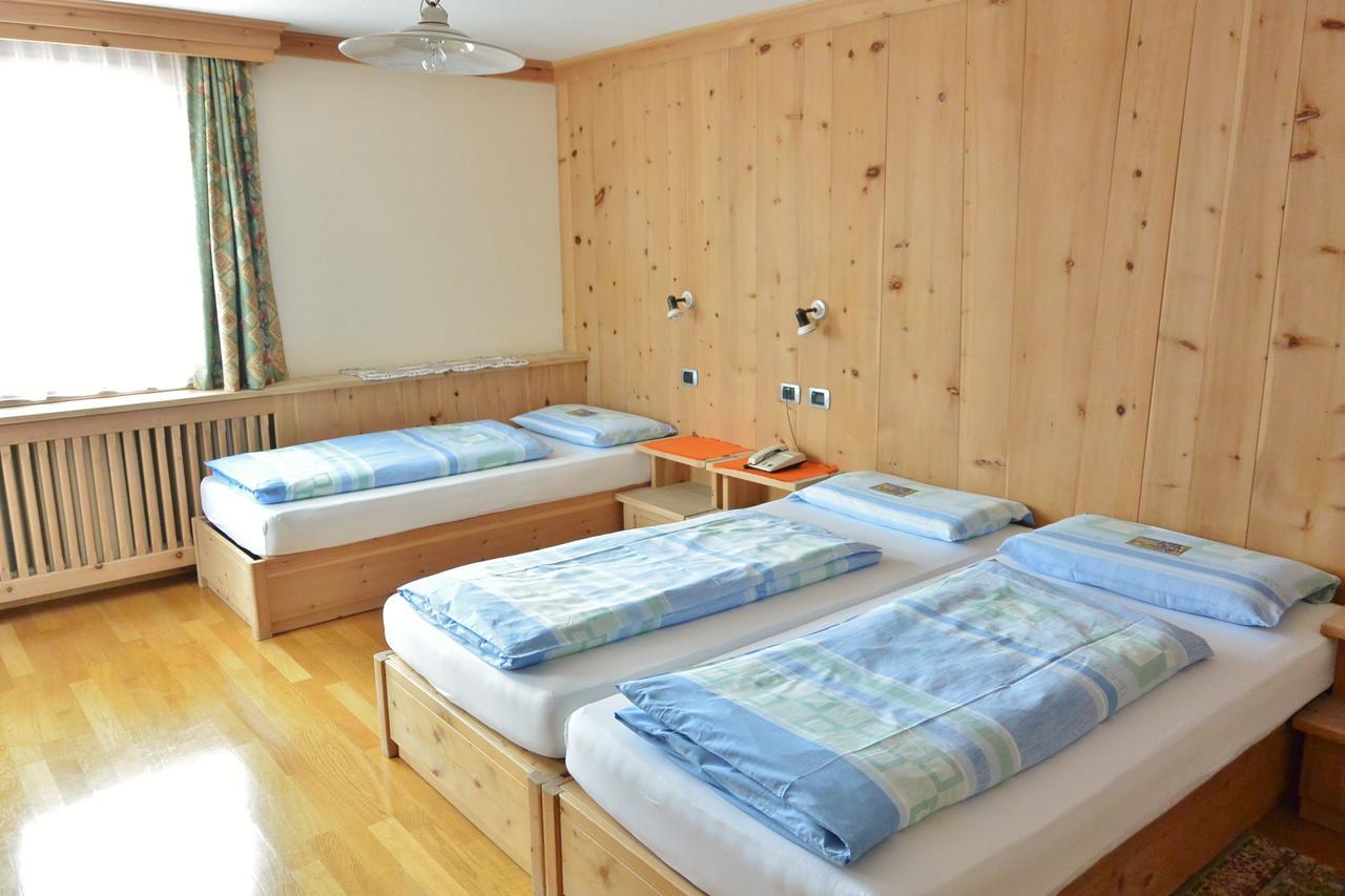 Hotel Garni Al Plan Livigno Eksteriør billede