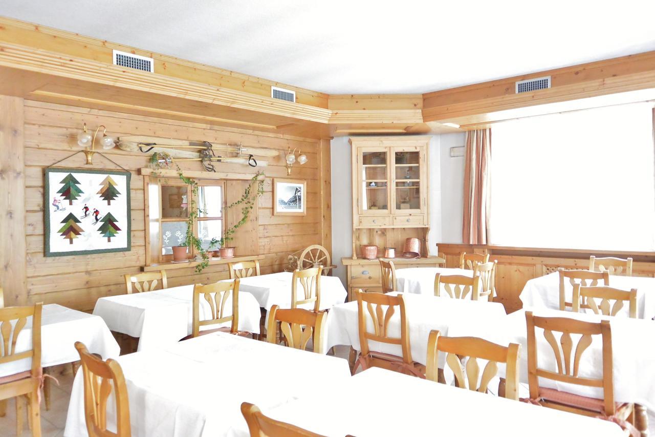 Hotel Garni Al Plan Livigno Eksteriør billede