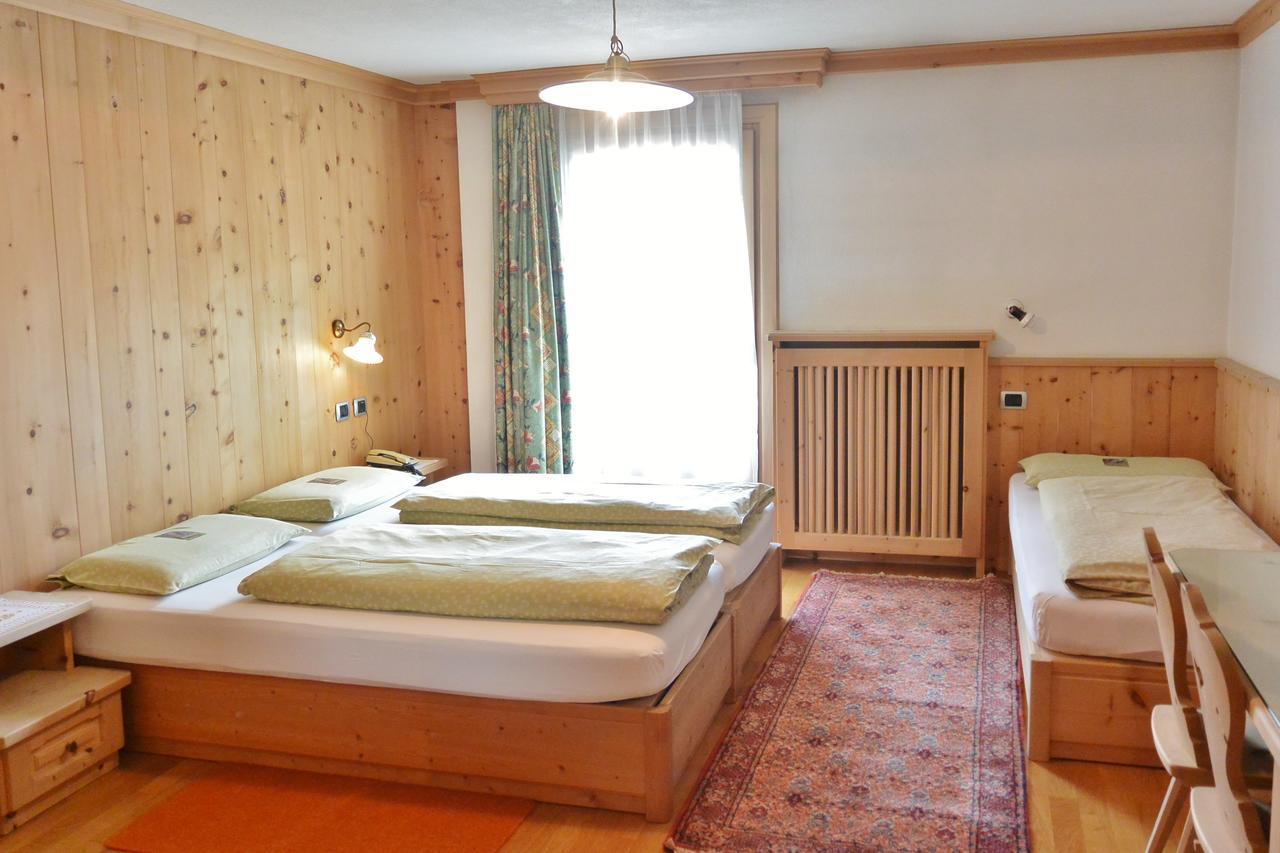 Hotel Garni Al Plan Livigno Eksteriør billede