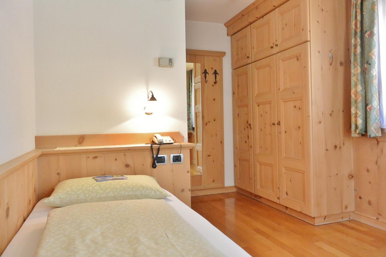 Hotel Garni Al Plan Livigno Eksteriør billede