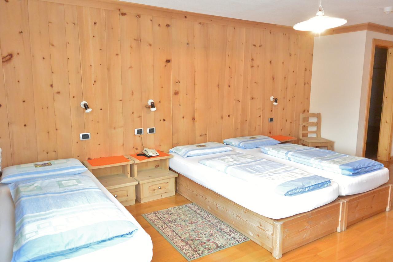 Hotel Garni Al Plan Livigno Eksteriør billede