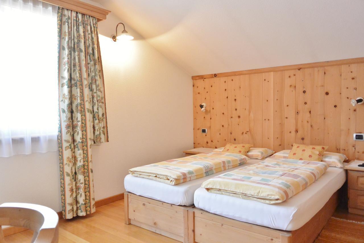 Hotel Garni Al Plan Livigno Eksteriør billede