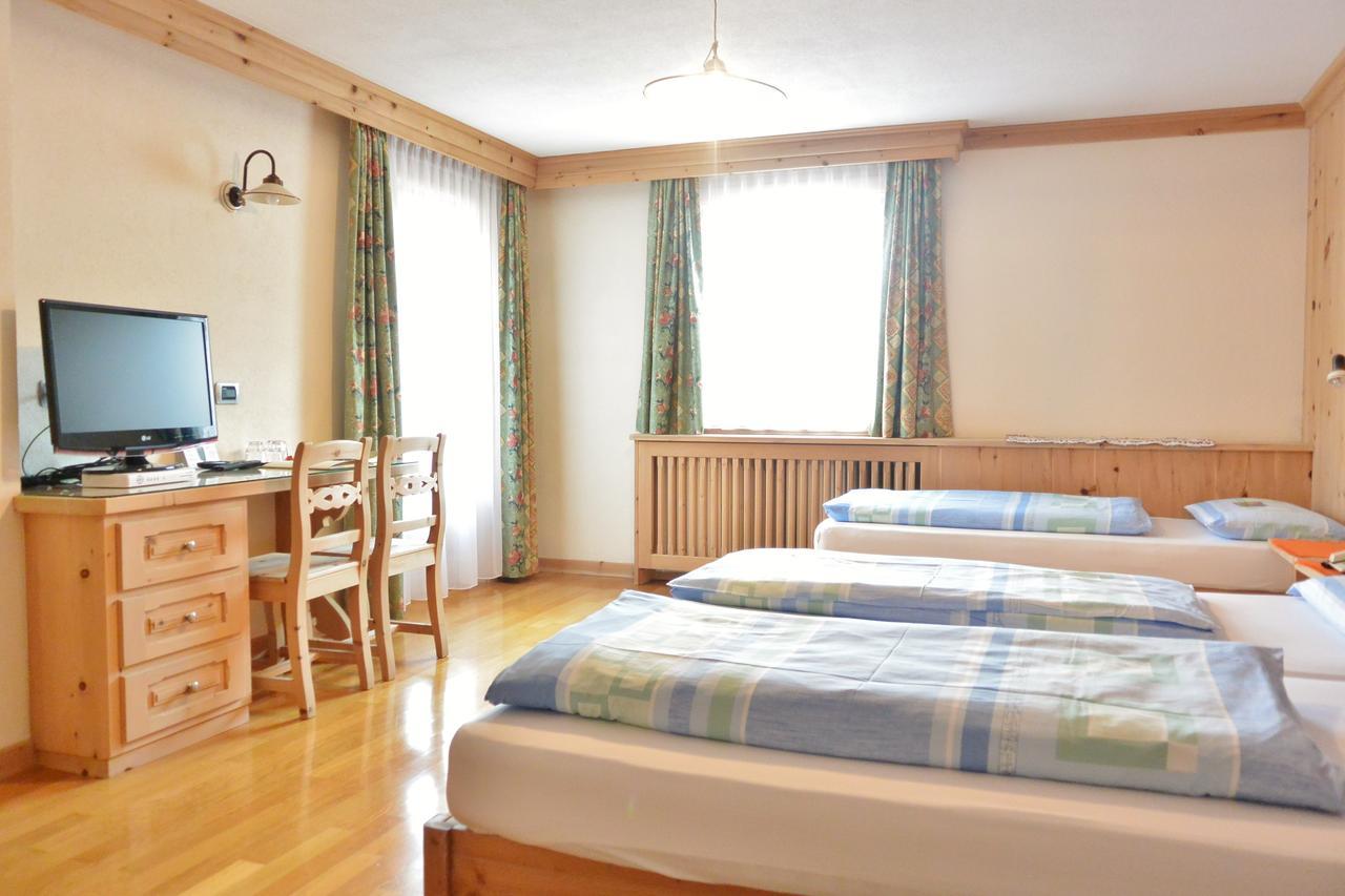 Hotel Garni Al Plan Livigno Eksteriør billede