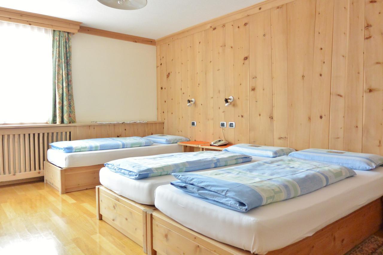 Hotel Garni Al Plan Livigno Eksteriør billede