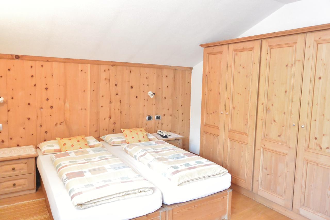 Hotel Garni Al Plan Livigno Eksteriør billede