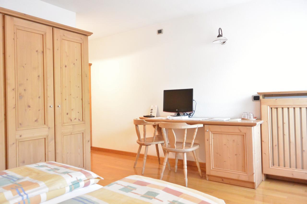 Hotel Garni Al Plan Livigno Eksteriør billede
