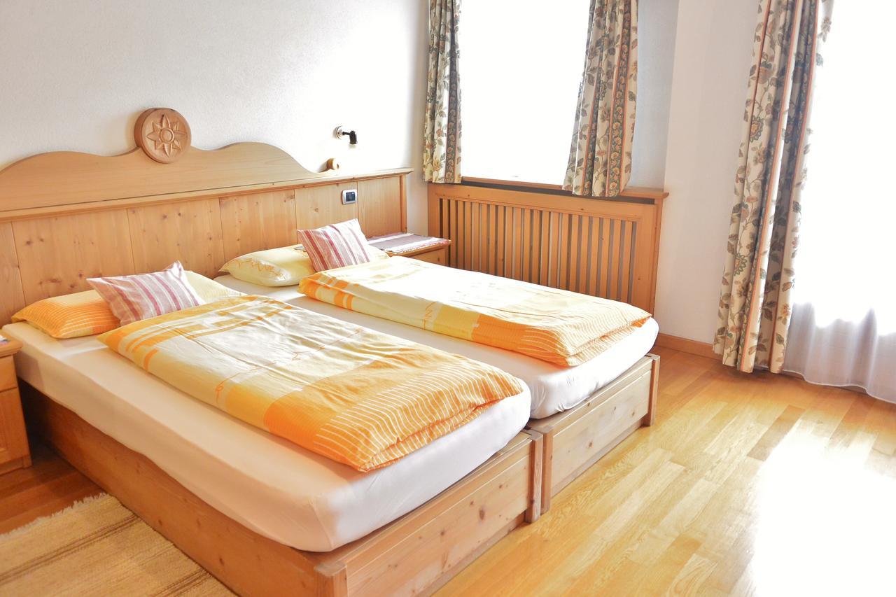 Hotel Garni Al Plan Livigno Eksteriør billede